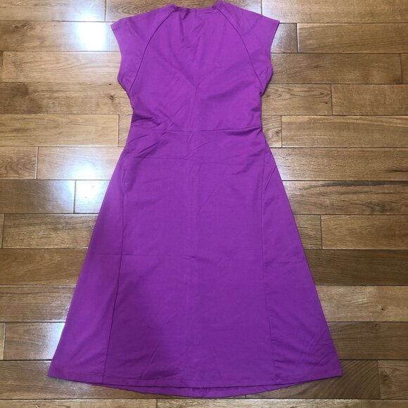 Patagonia Short Sleeve Fit & Flare Magenta V-Neck Dress Size S - Picture 3 of 9